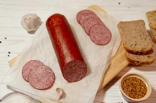 Всего два ломтика мясной нарезки в день могут быть связаны с риском деменции Всего два ломтика мясной нарезки в день могут быть связаны с риском деменции