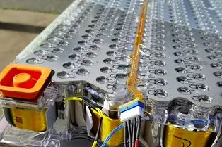 Китайские ученые побили невероятный рекорд емкости литиевых батарей — они превысили отметку 700 Втч на килограмм! Китайские ученые побили невероятный рекорд емкости литиевых батарей — они превысили отметку 700 Втч на килограмм!