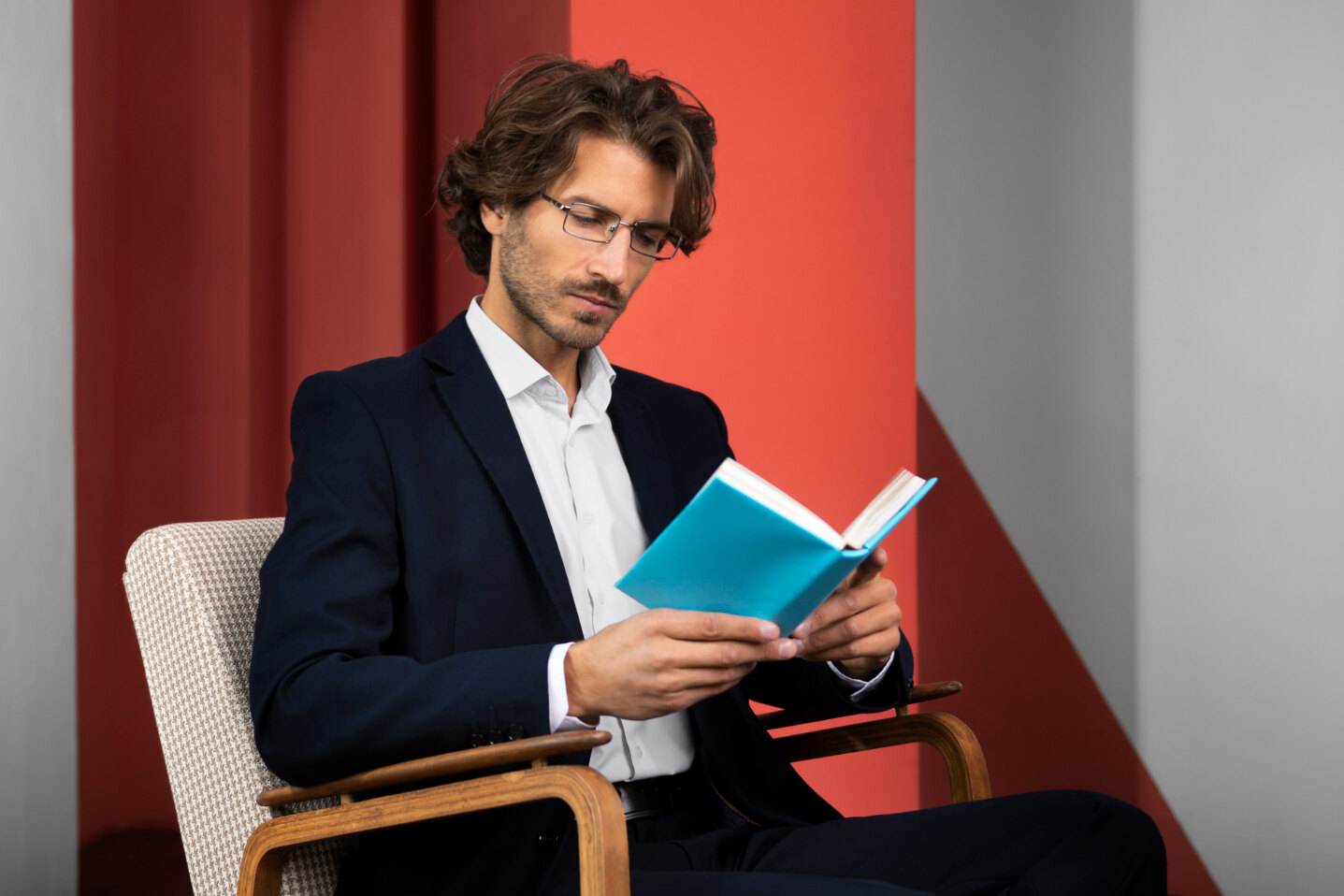 Секреты успешных управленцев: 5 вдохновляющих книг о бизнесе