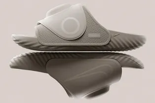 Nike Air Zoom Hyperslide: шлепанцы с подогревом и вибрацией для восстановления после тренировок Nike Air Zoom Hyperslide: шлепанцы с подогревом и вибрацией для восстановления после тренировок