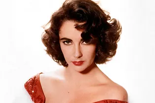 Кто и зачем придумал губную помаду: интересные факты! Кто и зачем придумал губную помаду: интересные факты!