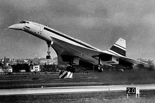 Почему окна Concorde были в 3 раза меньше, чем у обычного авиалайнера: необычный факт о полетах на сверхзвуке