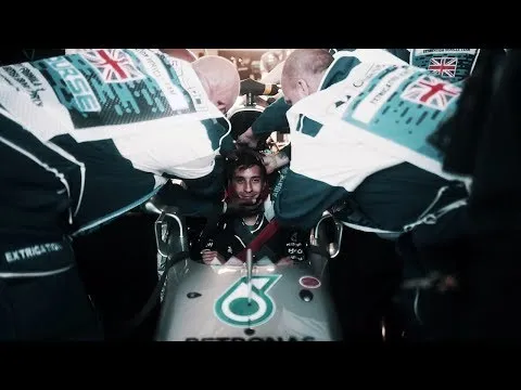 Нажми и смотри