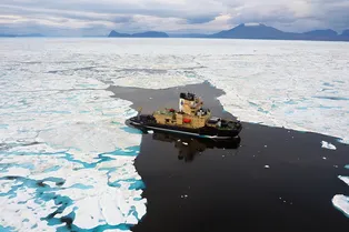 Лед в Северном Ледовитом океане растает, даже если потепление не превысит 2°C Лед в Северном Ледовитом океане растает, даже если потепление не превысит 2°C