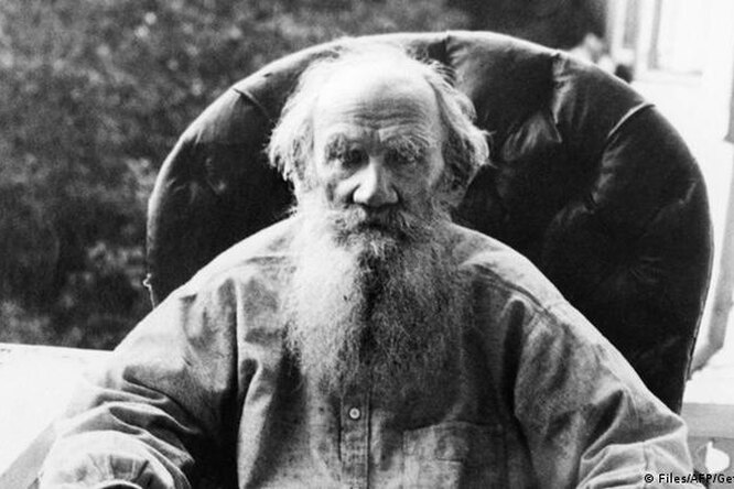 Этот критерий делает прекрасным все: вещи, человека, явления. О нем говорил еще сам Лев Толстой