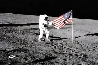 «Роскосмос» не согласен с лунной стратегией NASA