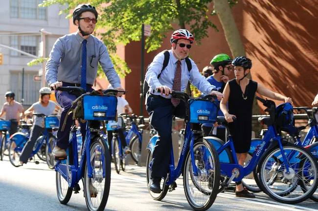 Кто и как катается на велосипедах в Европе: 5 интересных фактов