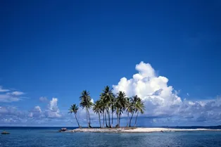 Остров одиночества: почему нас так увлекают истории о выживании