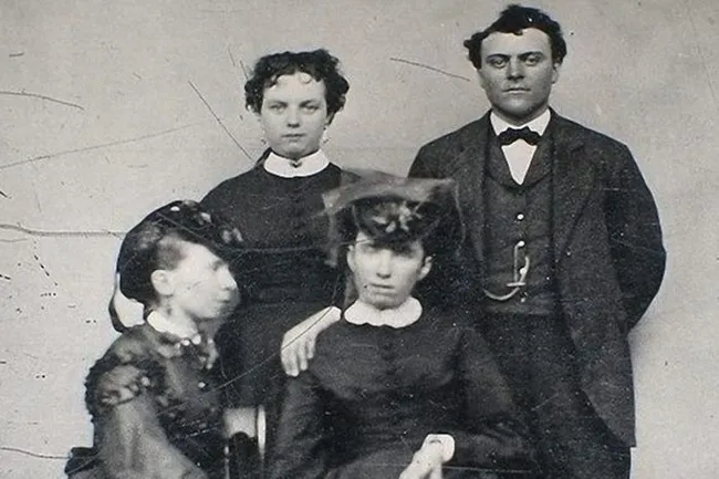 Пугающая традиция post-mortem, или Зачем викторианцы фотографировали мертвецов