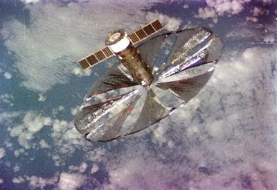 Спутник «Знамя-2». Спутник «Знамя-2».