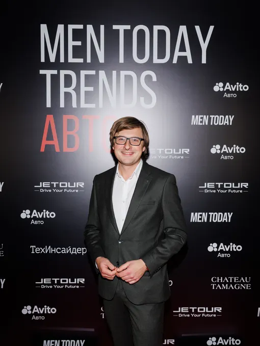 Антон Иванов