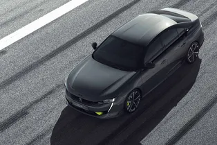 Peugeot покажет автомобиль с тремя моторами