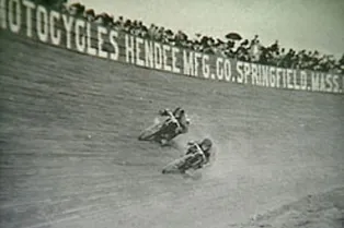 Навмахия и подбрасывание лисы: исчезнувшие виды спорта