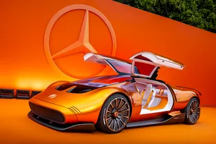 Mercedes переизобрел экспериментальный суперкар C111 — теперь он электрический Mercedes переизобрел экспериментальный суперкар C111 — теперь он электрический