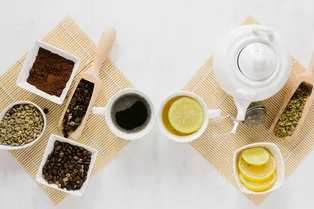 Чай или кофе: какой напиток лучше выбрать для начала дня