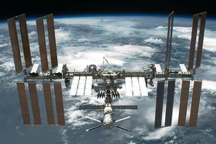 «Наука» не повредила МКС, но пока это не точно «Наука» не повредила МКС, но пока это не точно