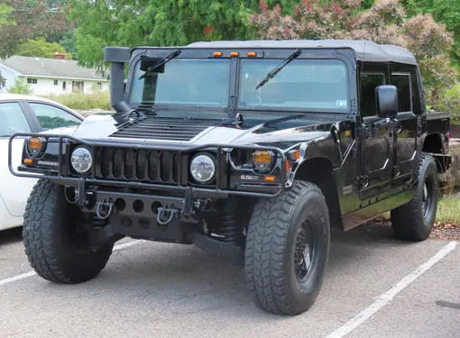 Hummer H1 внедорожник