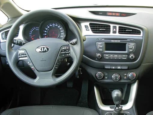 kia ceed active dashboard