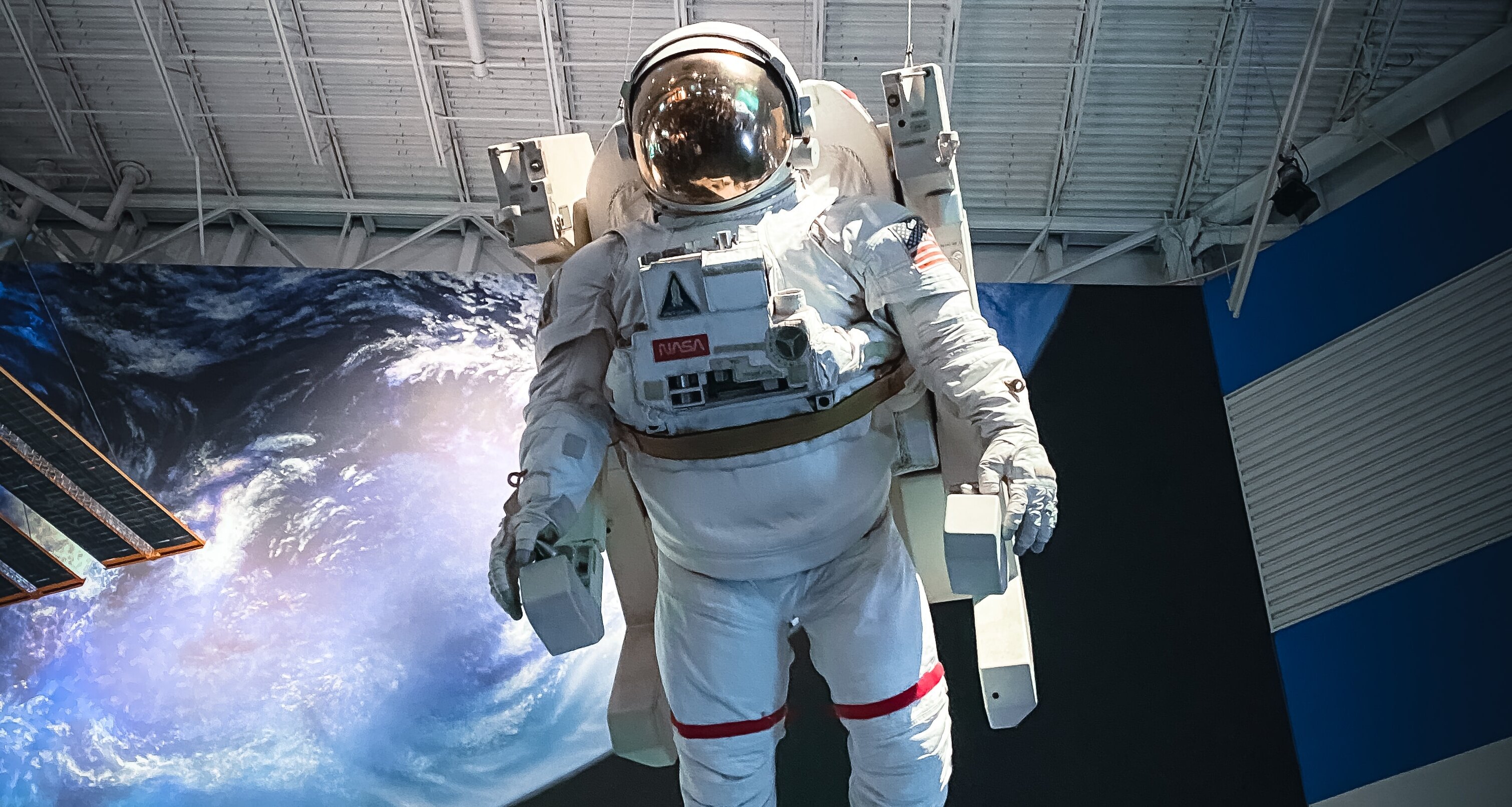 Видеостимуляция и тренировки в условиях невесомости: