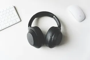 Эксперты: беспроводные наушники могут прослушивать! Вот какие бренды под угрозой Эксперты: беспроводные наушники могут прослушивать! Вот какие бренды под угрозой