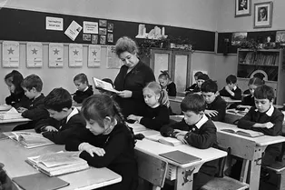 Школьные будни советских детей: эти предметы изучали в СССР, а сегодня о них мало кто помнит