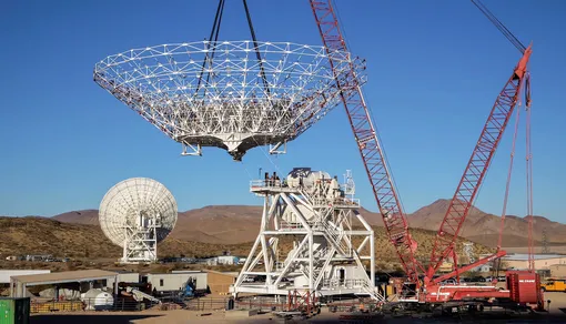 рефлектор для нового радиотелескопа Deep Space Station 23 рефлектор для нового радиотелескопа Deep Space Station 23