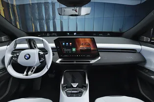 Мы сравнили интерьеры будущего Audi, BMW и Mercedes. Audi проиграла, но победила Мы сравнили интерьеры будущего Audi, BMW и Mercedes. Audi проиграла, но победила