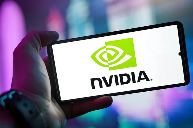 Противостояние: за что геймеры хейтят технологию Nvidia DLSS 5