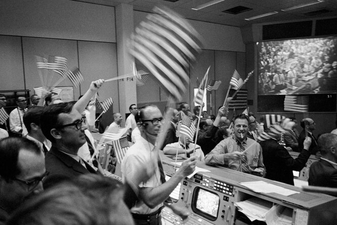 50 лет высадке на Луне: отмечаем юбилей вместе с NASA 50 лет высадке на Луне: отмечаем юбилей вместе с NASA