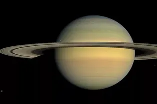 Астрономы обнаружили 62 новых спутника у Сатурна — теперь их 145 Астрономы обнаружили 62 новых спутника у Сатурна — теперь их 145