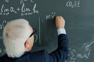 Проверьте, не забыли ли вы школьную физику: 5 вопросов для пытливого ума