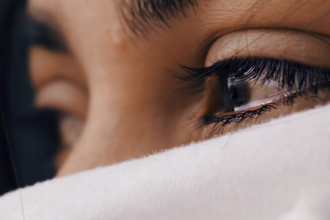 Как победить душевную травму: 5 советов от психиатра, который лечил Леди Гагу, Ким Кардашьян и Томми Хилфигера