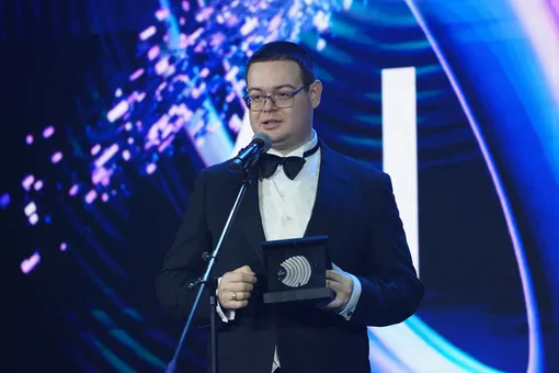 Михаил Медведев