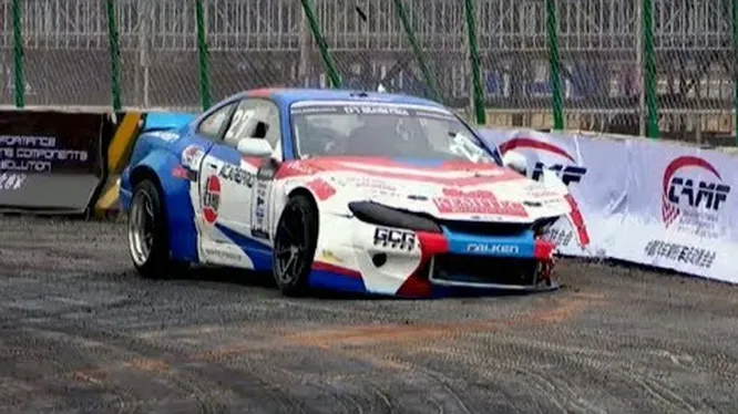 Нажми и смотри