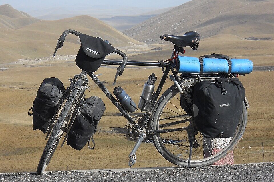 Как выбрать туристический велосипед: 10 простых, но важных вещей