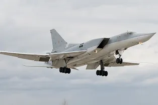 Ту-22М3М испытали в разных погодных условиях Ту-22М3М испытали в разных погодных условиях