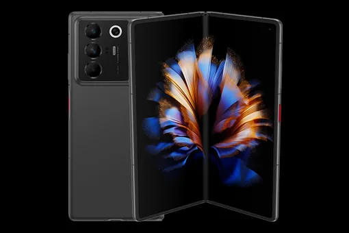 ZTE представила nubia Fold: это один из самых дешевых складных смартфонов