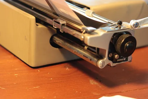 Табуляция на печатной машинке