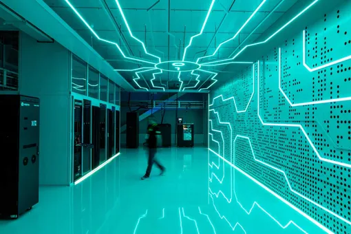 Серверы с жидкостным охлаждением в дата-центре Global Switch, Лондон. /