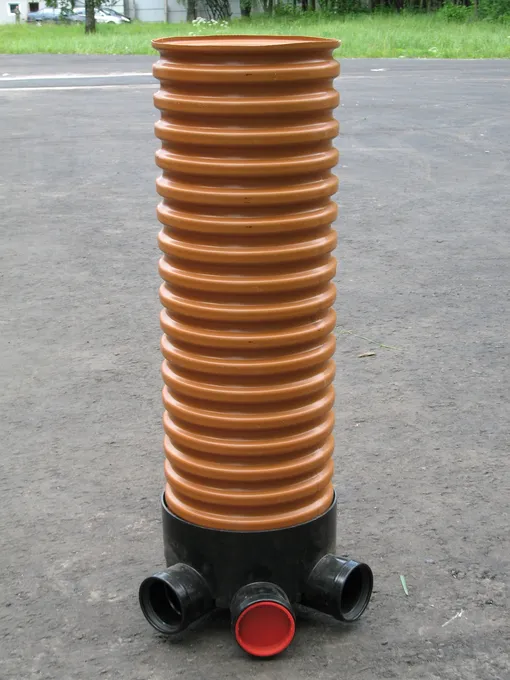 Так выглядит пластиковый дренажный колодец Дренажный колодец