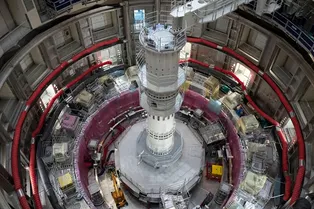 Достроили, но есть проблема! Крупнейший в мире термоядерный реактор не будет работать еще 15 лет: причины Достроили, но есть проблема! Крупнейший в мире термоядерный реактор не будет работать еще 15 лет: причины