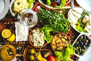 Хотите похудеть без вреда для здоровья? Врачи назвали три продукта, без которых это невозможно Хотите похудеть без вреда для здоровья? Врачи назвали три продукта, без которых это невозможно