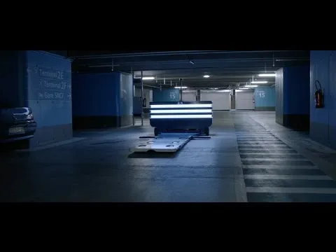 Нажми и смотри