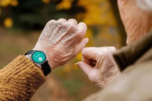 smart watch alert for seniors smart watch alert for seniors
