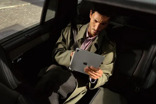 Apple представила новые MacBook Pro, Vision Pro и iPad Pro на чипcете M5 Apple представила новые MacBook Pro, Vision Pro и iPad Pro на чипcете M5