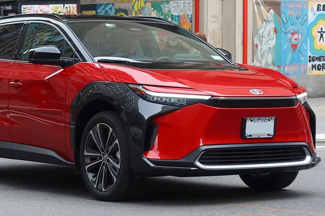 Toyota вернула титул создателя самых надежных автомобилей, а Mazda достигла дна