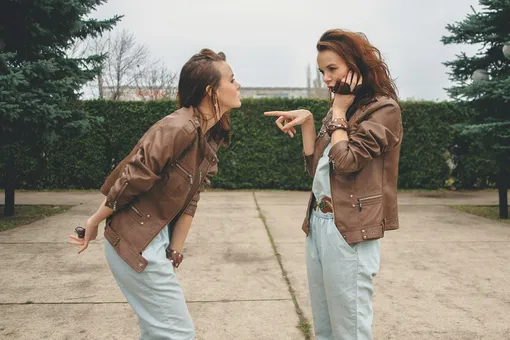 Исследование: тревожность и зависимость от соцсетей передаются по наследству