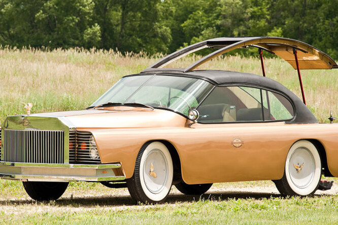Mohs Ostentatienne Opera Sedan: лимузин с коврами династии Мин Mohs Ostentatienne Opera Sedan: лимузин с коврами династии Мин