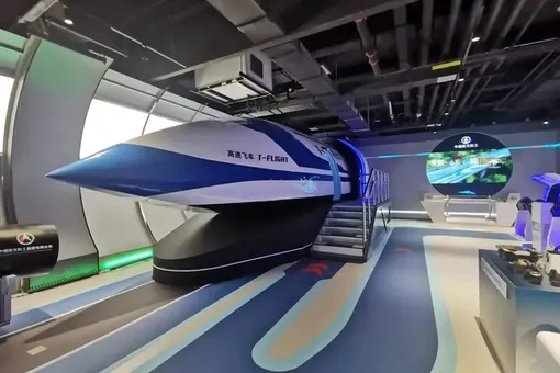 Макет вагона китайского проекта Hyperloop Макет вагона китайского проекта Hyperloop image
