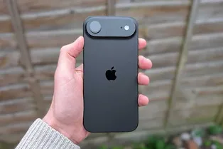 iPhone Air 2: Apple наконец-то исправит главные недостатки тонкого смартфона iPhone Air 2: Apple наконец-то исправит главные недостатки тонкого смартфона